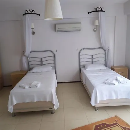 Nano Otel 3* Ildiri