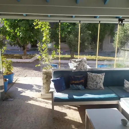 Hotel Nano Otel