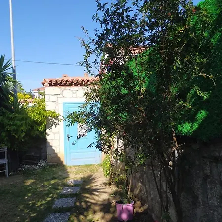Nano Otel 3*