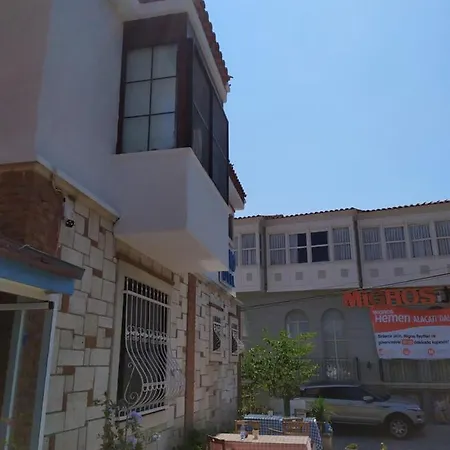 Nano Otel 3* Ildiri